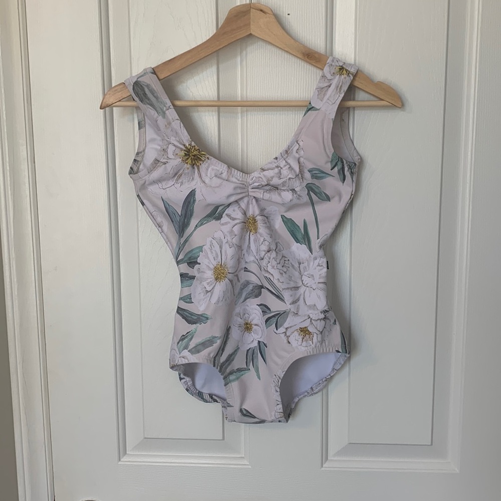 LUCKY LEO LEOTARD